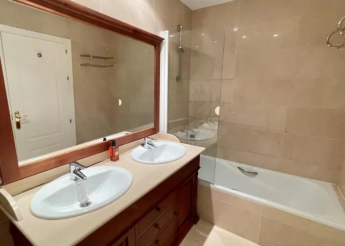 Апартаменты Olivos Sea View Малага